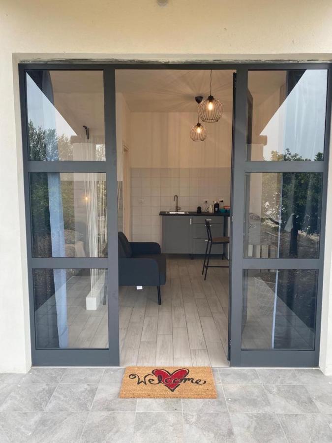 Villetta Gallo B&B Casa Vacanze Humanitas Catania Centro Sicilia Clinica Humanitas ミステルビアンコ エクステリア 写真