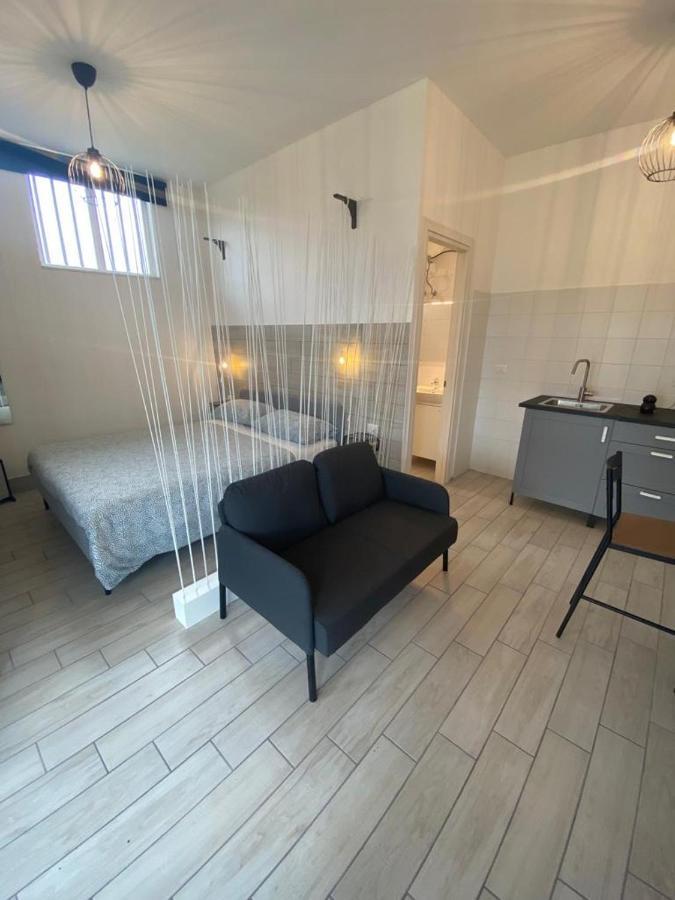 Villetta Gallo B&B Casa Vacanze Humanitas Catania Centro Sicilia Clinica Humanitas ミステルビアンコ エクステリア 写真